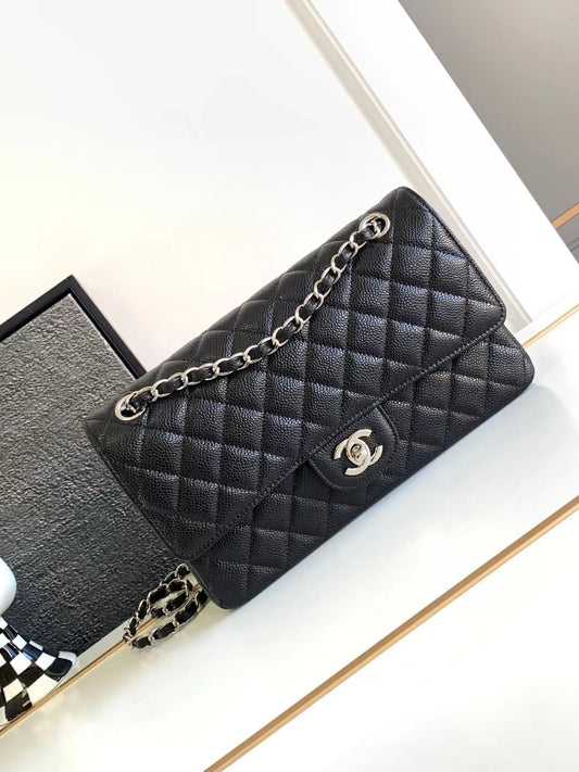 Chanel Flap Bag Carviar Leather Black Medium 1112