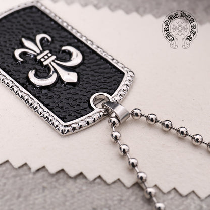 【Chrome Hearts】ネックレス、クロエ ハート ゴールド メッキ ミニ フレーム クロス ネックレス