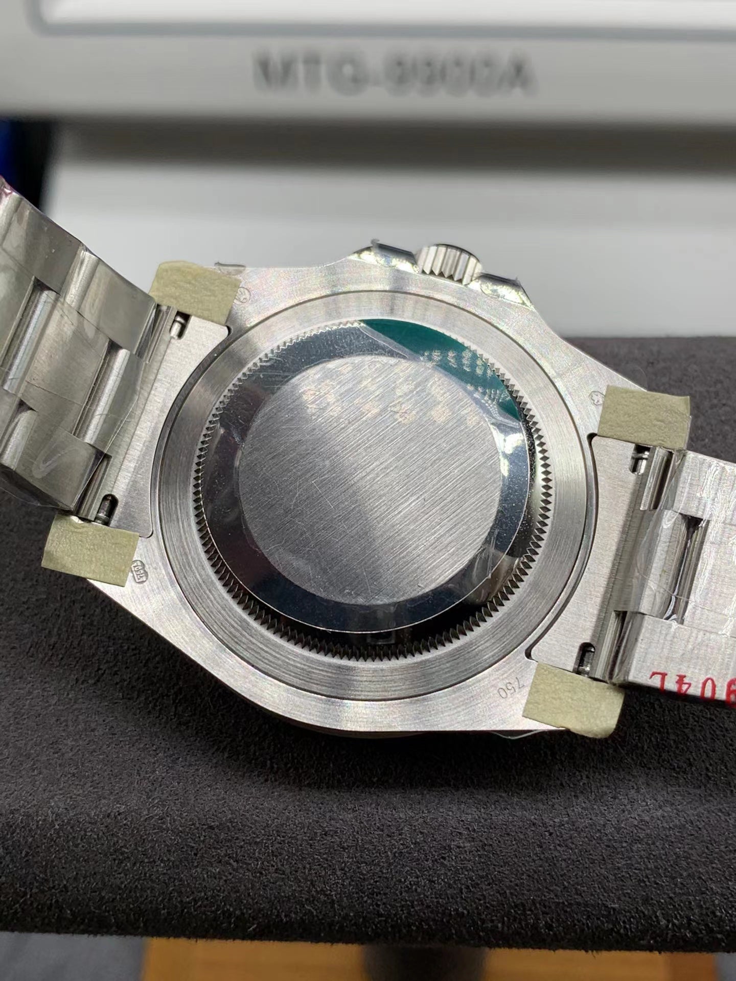 ロレックス GmtマスターⅡ 自動巻き ブラック 文字盤 ホワイトゴールド 126719BLRO-0002