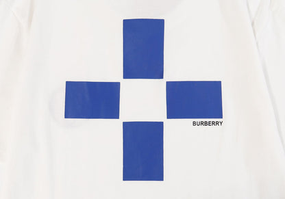 【Burberry】男女兼用、ご好評に付き再入荷！