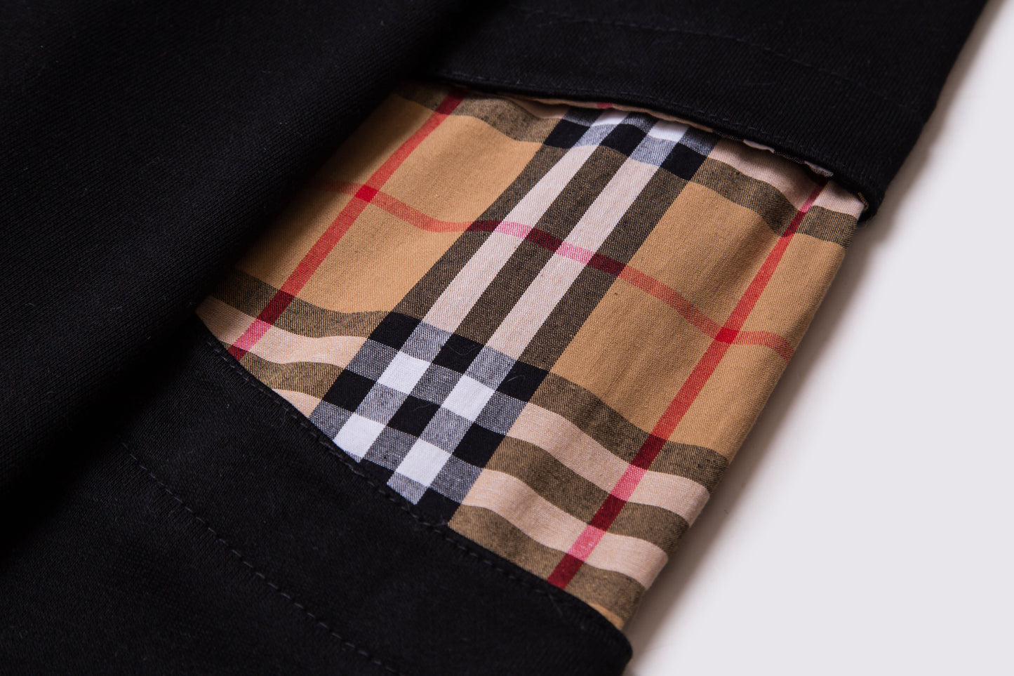 【BURBERRY旗艦店】ご好評に付き再入荷！！【男女兼用】