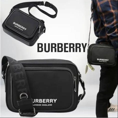 【BURBERRY】バーバリー ロゴ入り ナイロン ショルダーバッグ