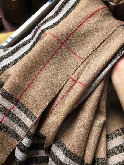 【Burberry】 カシミアスカーフ