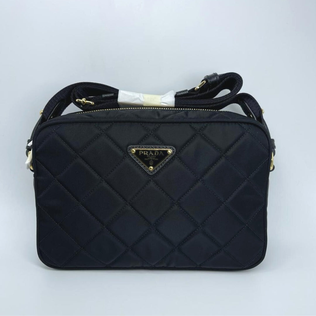 PRADA プラダバッグお買い得！ 完売される前に是非お早めに