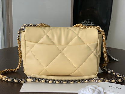 Chanel 19 small 1160