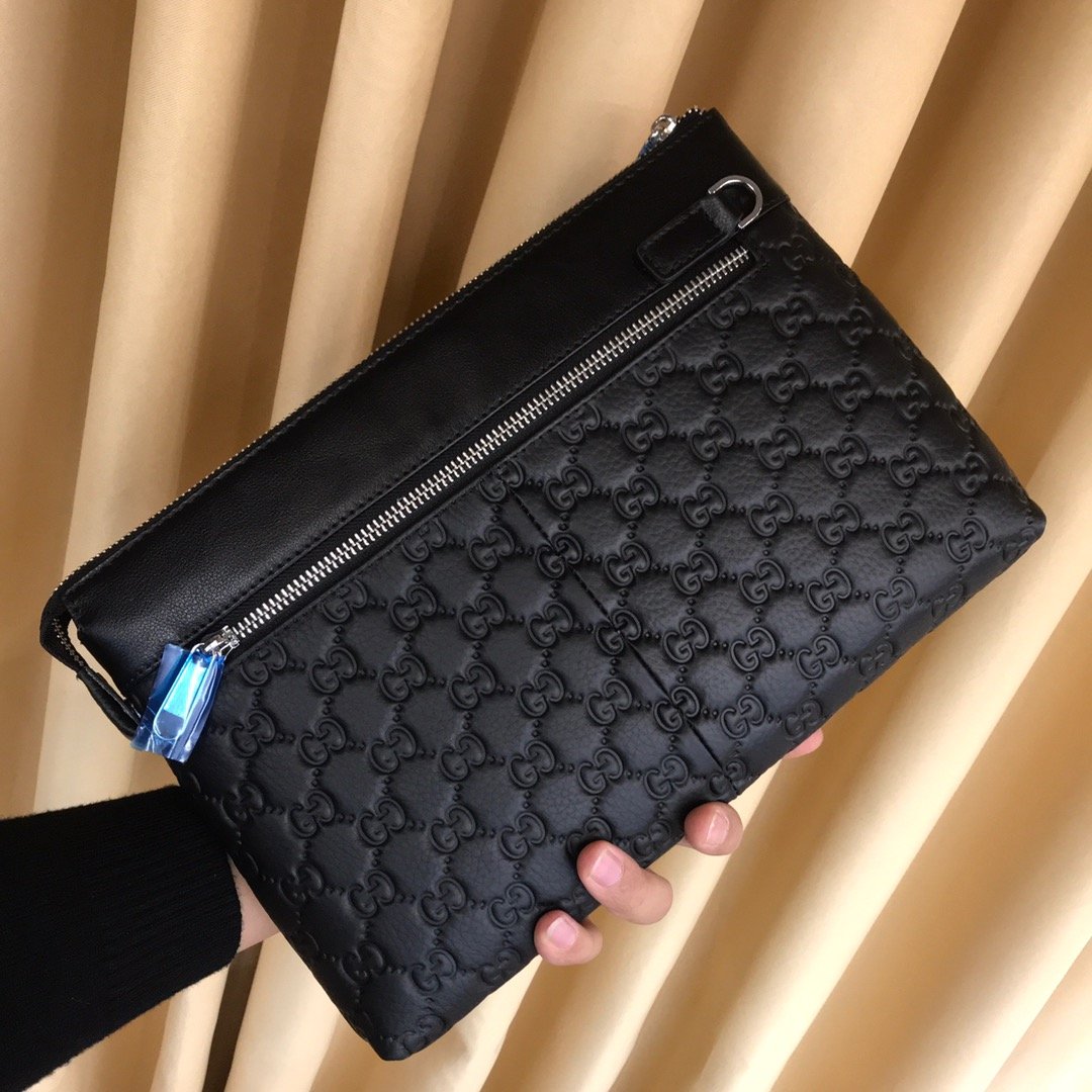 Gucci(グッチ)クラッチバッグ 30x20x3cm