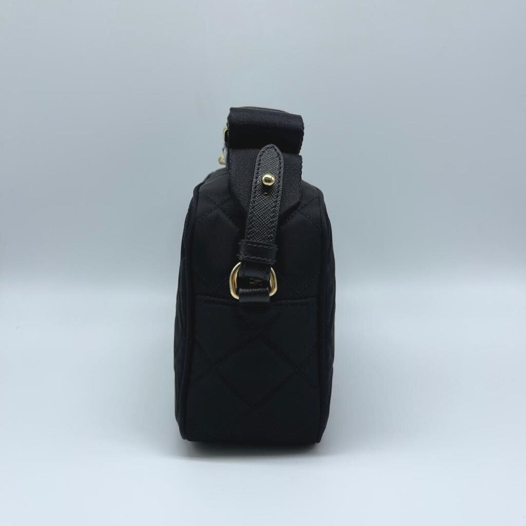 PRADA プラダバッグお買い得！ 完売される前に是非お早めに