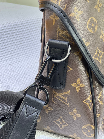 エレガント☆Louis Vuitton☆LV トレイル ショルダーバッグ M46972