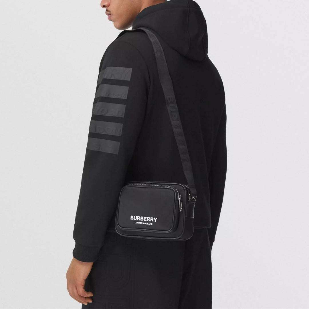 【BURBERRY】バーバリー ロゴ入り ナイロン ショルダーバッグ