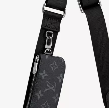 国内すぐ届く■LV■メッセンジャーバッグ ショルダーモノグラム