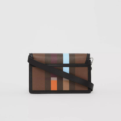 新作【BURBERRY】バーバリー チェック レザーショルダーバッグ