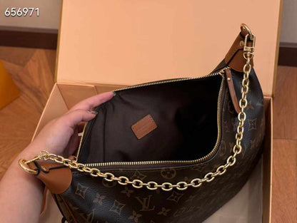 24AW Louis Vuitton 新モデル ショルダーバッグ バイア