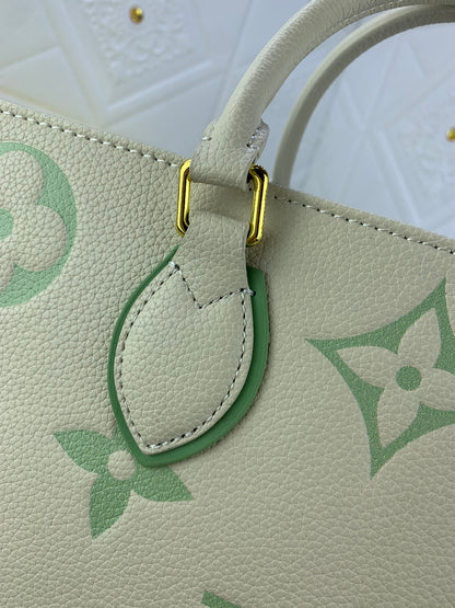 Louis Vuitton(ルイヴィトン) ONTHEGO ミディアム ハンドバッグ