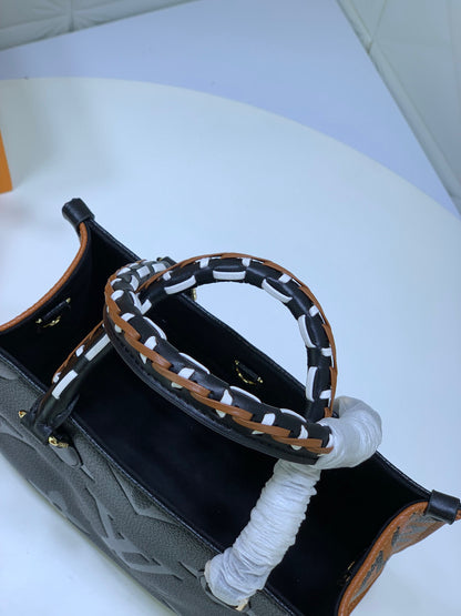 Louis Vuitton(ルイヴィトン)新作モデルが登場【LV CRAFTY ONTHEGO ハンドバッグ】