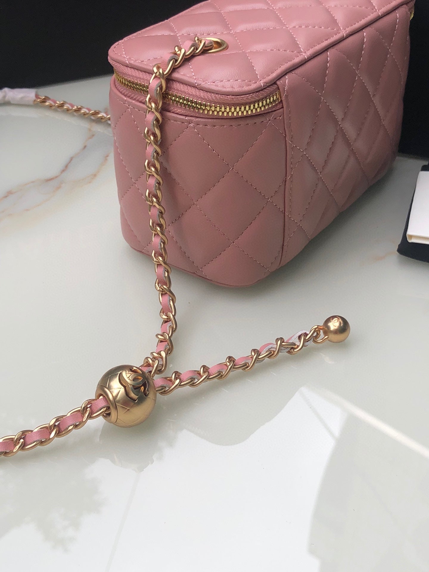 Chanel Classic Vanity 22C Bag with Chain AP2303
