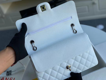 Chanel Flap Bag 1112