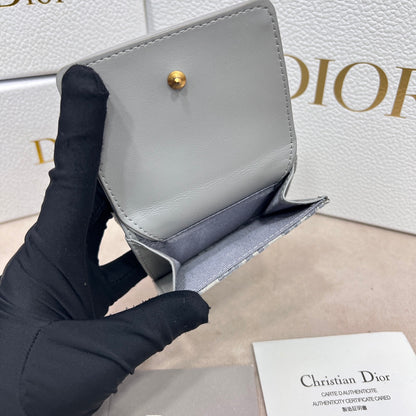 【限定】DIOR❤️30 Montaigneショートウォレット 免税