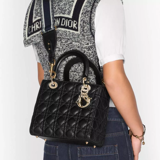 【DIOR】秋冬新作 LADY D-LITE ミディアムバッグ