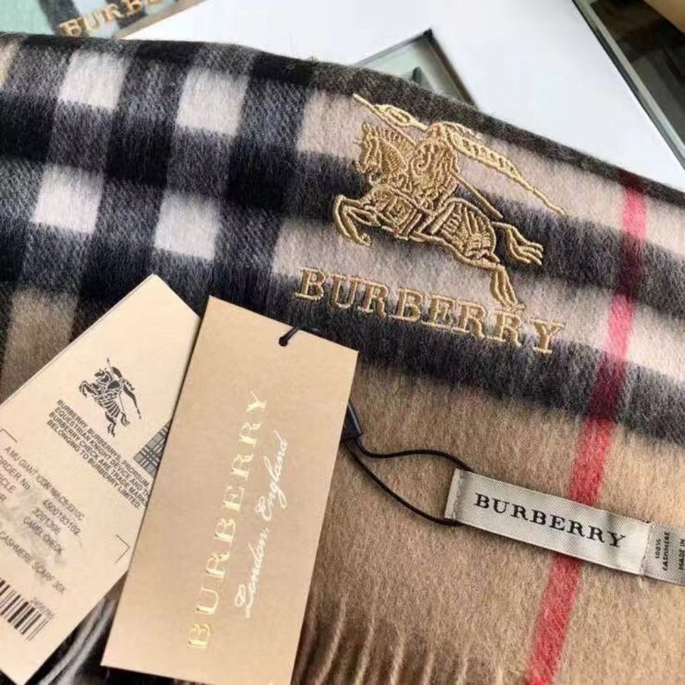 【Burberry】クラシック チェック カシミアスカーフ