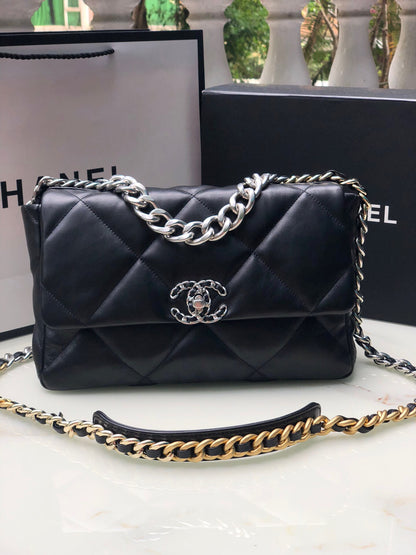 Chanel 19 medium 1161