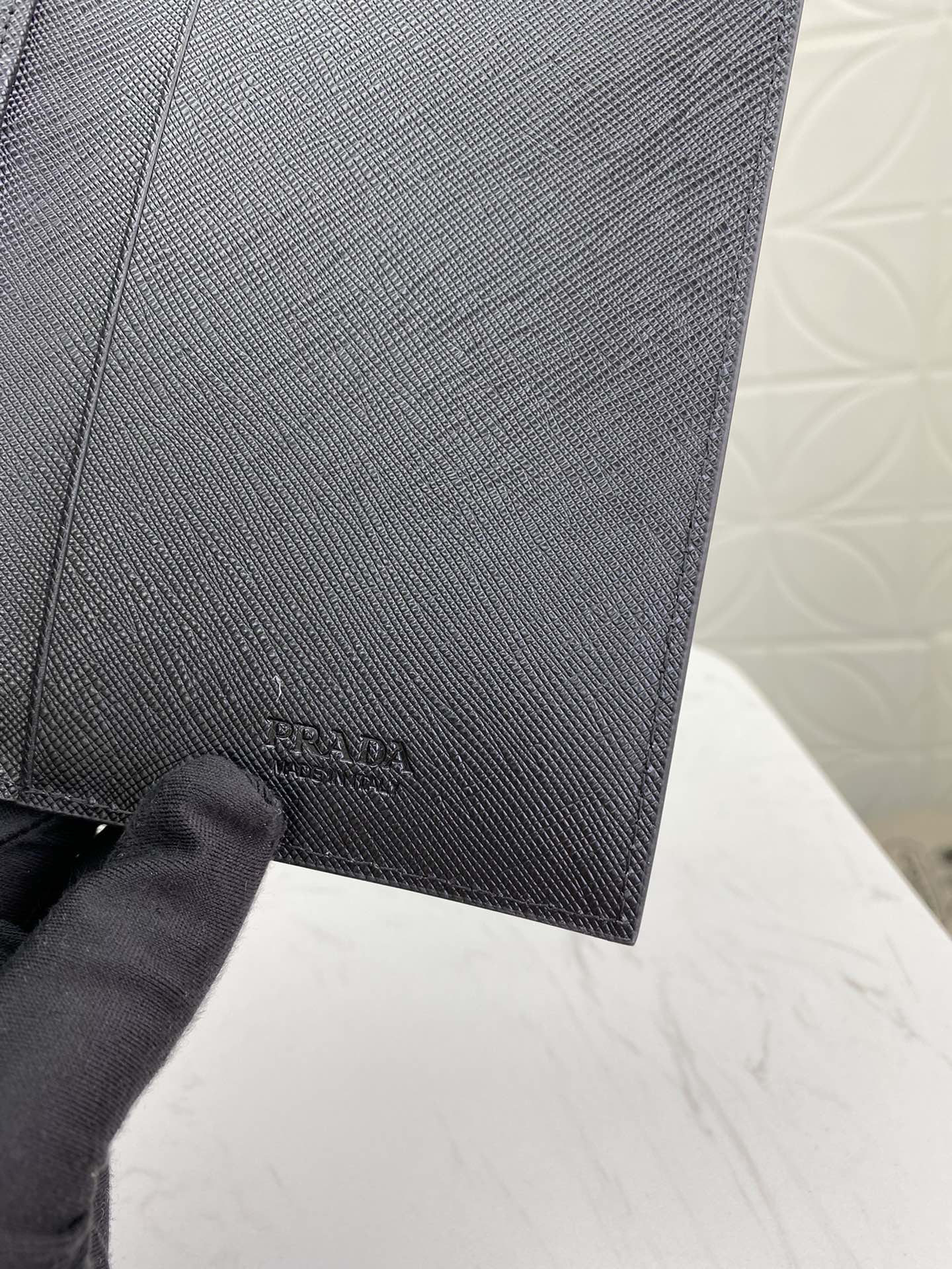 PRADA(プラダ) 財布9.5x14cm