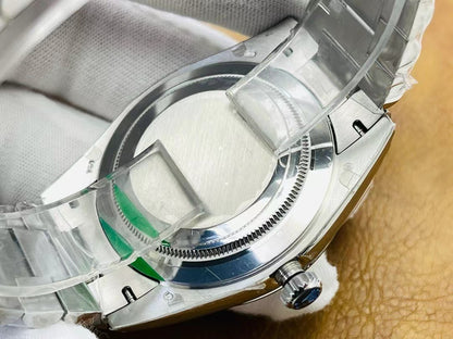 ロレックス デイデイト 40 プラチナ 228236-0012