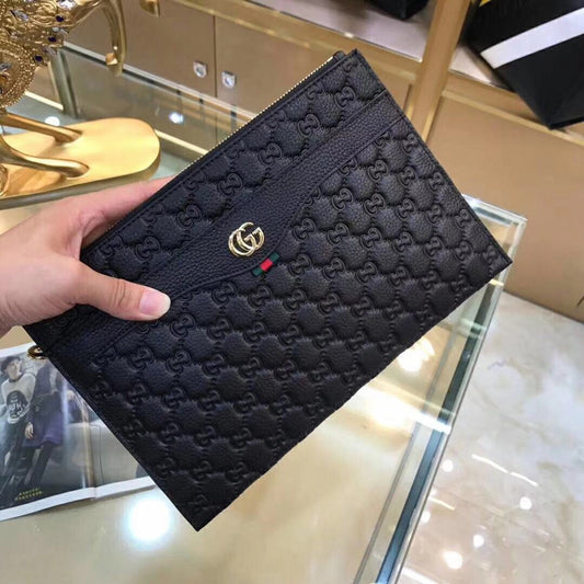 Gucci(グッチ)クラッチバッグ 28x18cm