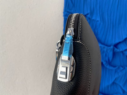 Hermes(エルメス) クラッチバッグ 28 x 17 cm