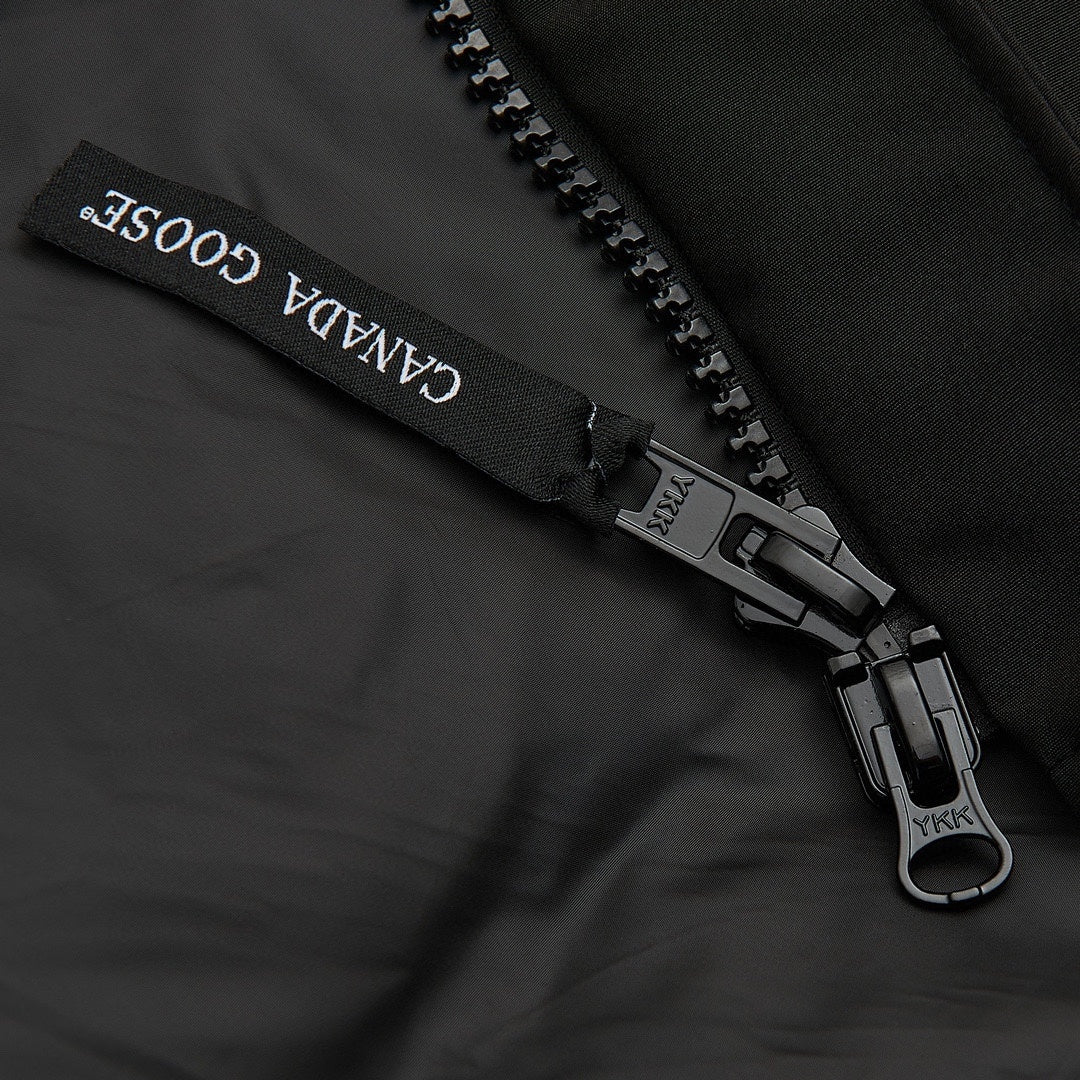 【Canada Goose 公式 旗艦店】ダウンベスト、ご好評に付き再入荷！