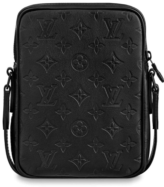 【ルイヴィトン】NEW!シャドーブラック☆スリムバッグDANUBE