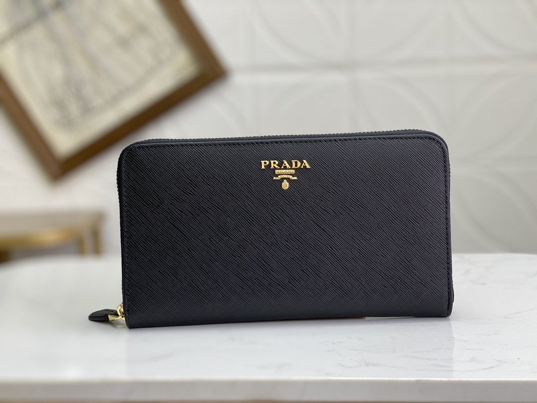 PRADA(プラダ) 財布 21x12cm