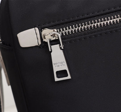 【PRADA 公式旗艦店】プラダ ショルダーバッグ 当日出荷 好評に付き再入荷！31*21*7CM