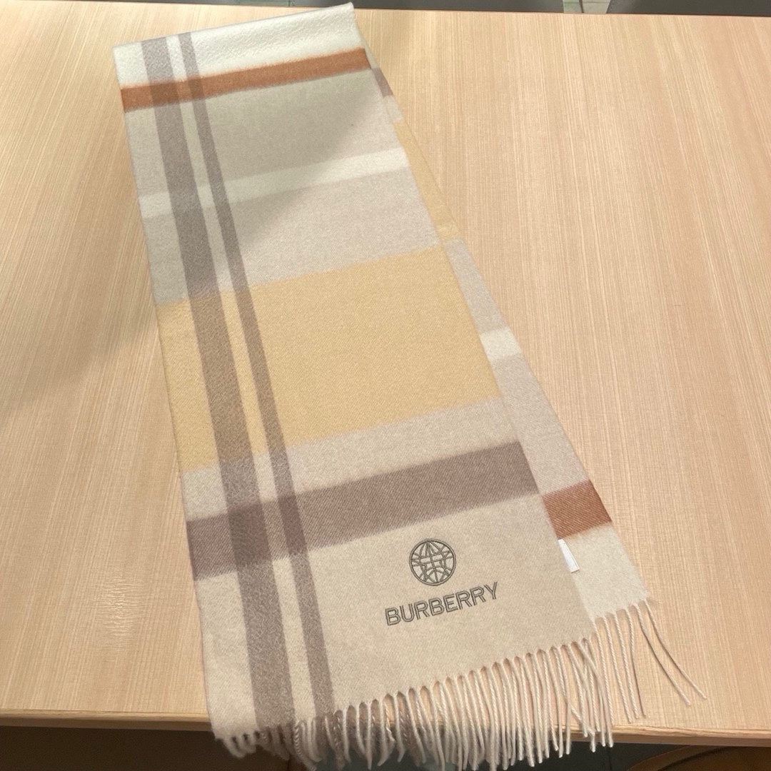 【BURBERRY バーバリー】スカーフ32*180CM 241108