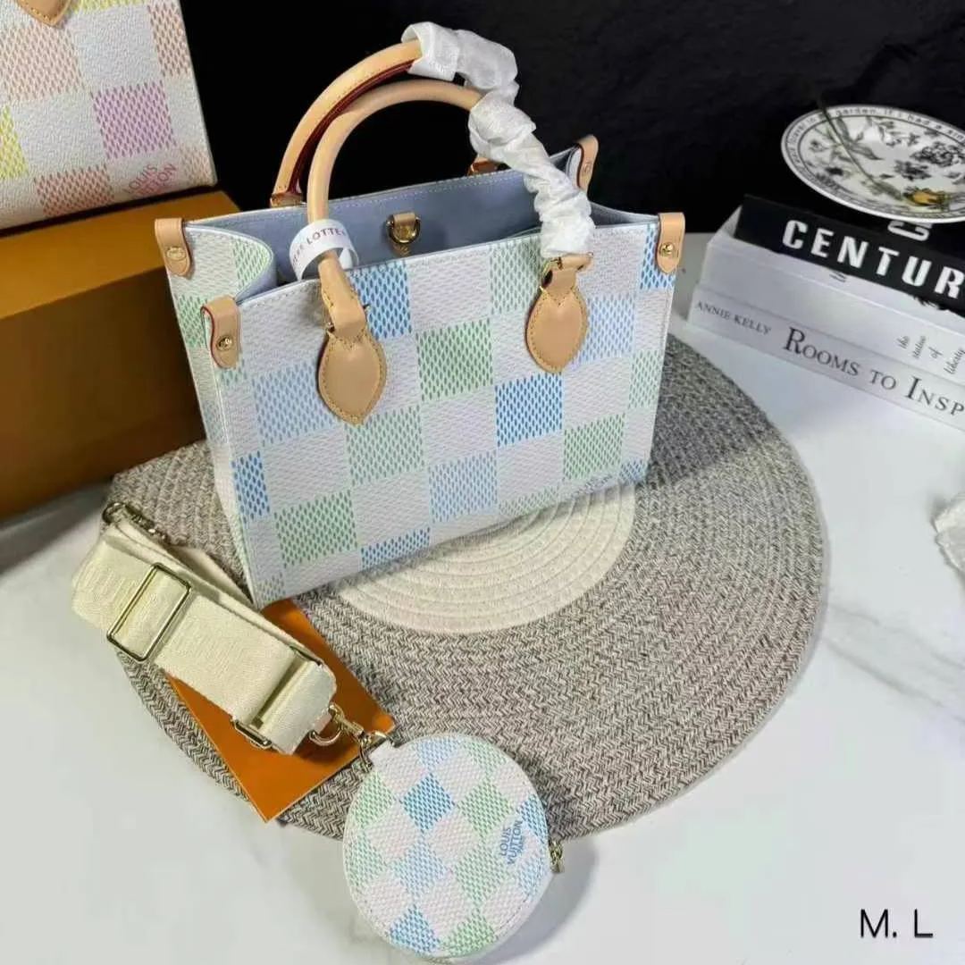 Louis Vuitton(ルイヴィトン) Lv 2024初春の新スタイル、新色オンザゴーマミーバッグ、新スタイルが登場、コスパの王様