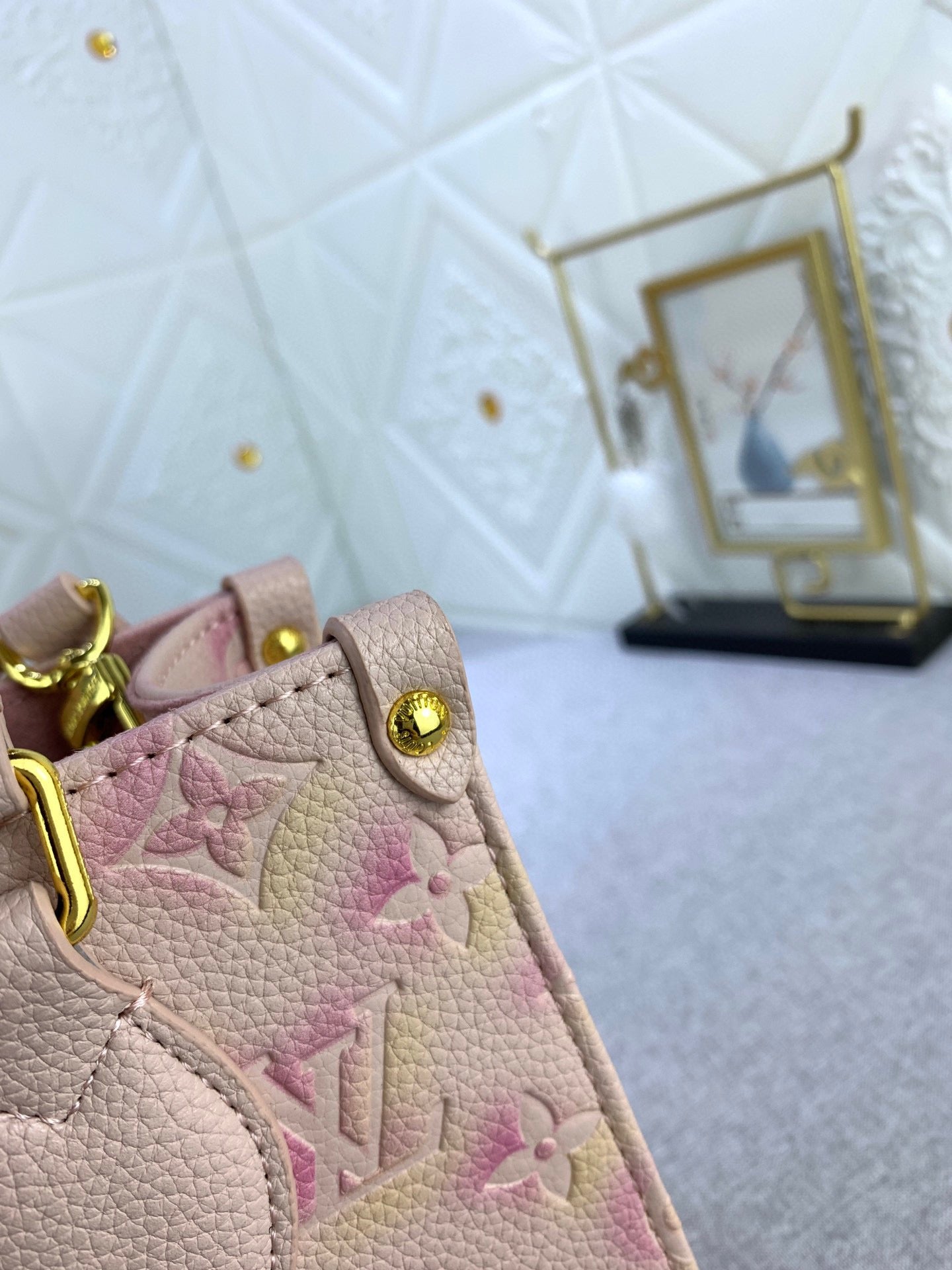 Louis Vuitton(ルイヴィトン) ONTHEGO バッグ 25x19cm