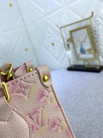 Louis Vuitton(ルイヴィトン) ONTHEGO バッグ 25x19cm