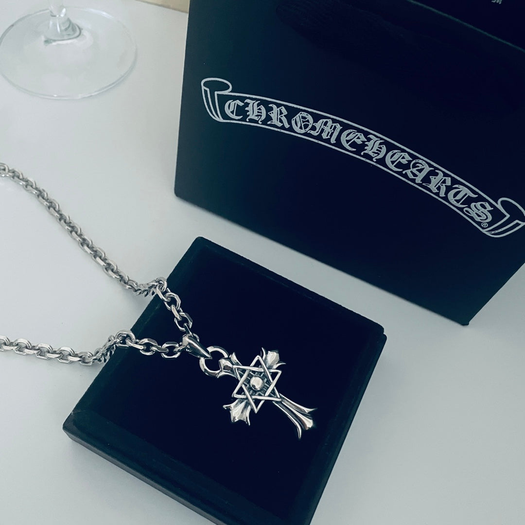 【CHROME HEARTS】クロムハーツ、新しいネックレス万能シンプルファッションオーナメント