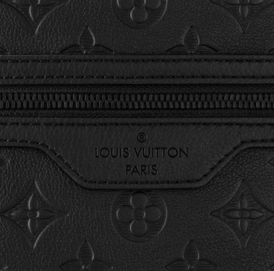 【メンズに大人気】Louis Vuitton　エクスカーション　トート M24777