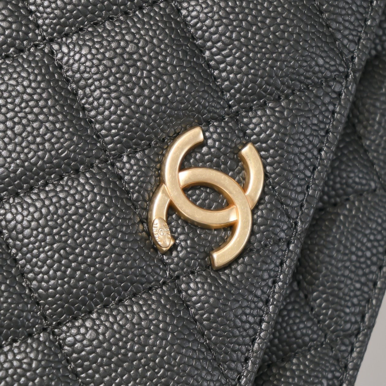 CHANEL 22SS AP2804