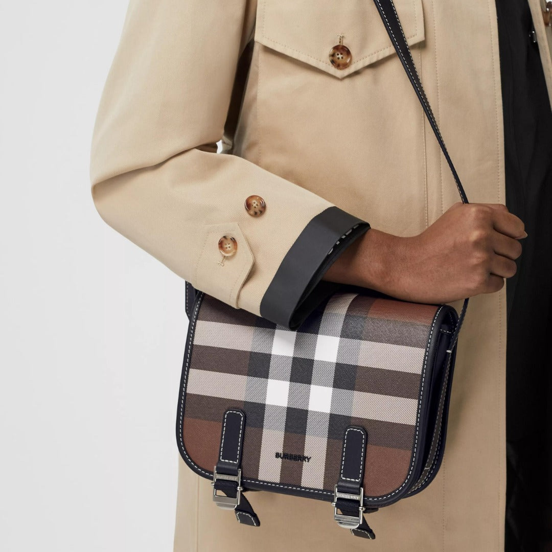 【BURBERRY】バーバリー チェック レザーメッセンジャーバッグ