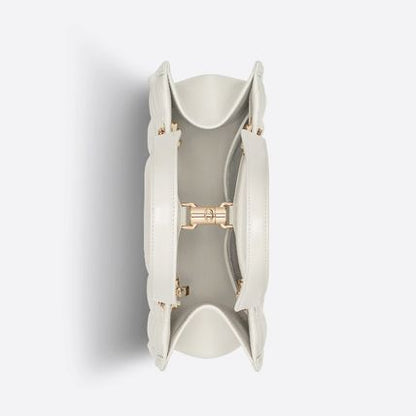 【DIOR】★高級感漂うデザイン★DIOR ESSENTIAL ミディアムトートバック