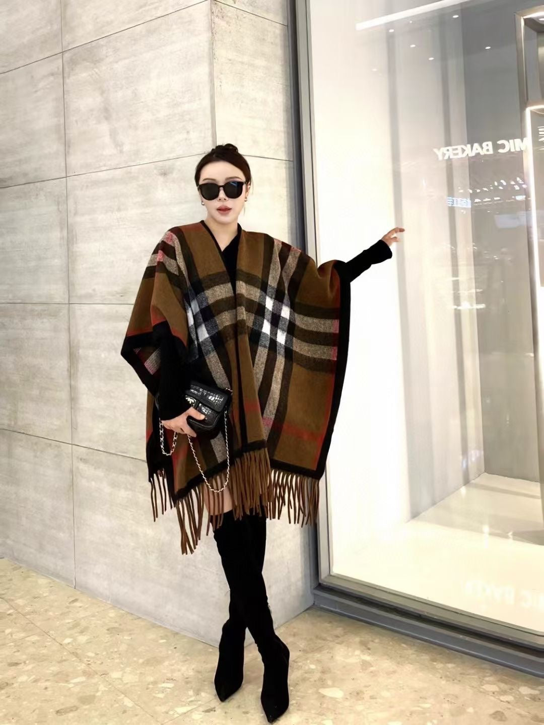 【BURBERRY バーバリー 】バーバリー/バーバリーヤ 欧米風クラシックチェッカーボード ウールタッセル 大判ショールケープ