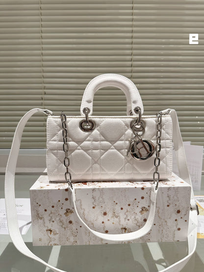 Dior 23限定新品Lady D-Joy デニムワキサイドパックスージー同タイプ