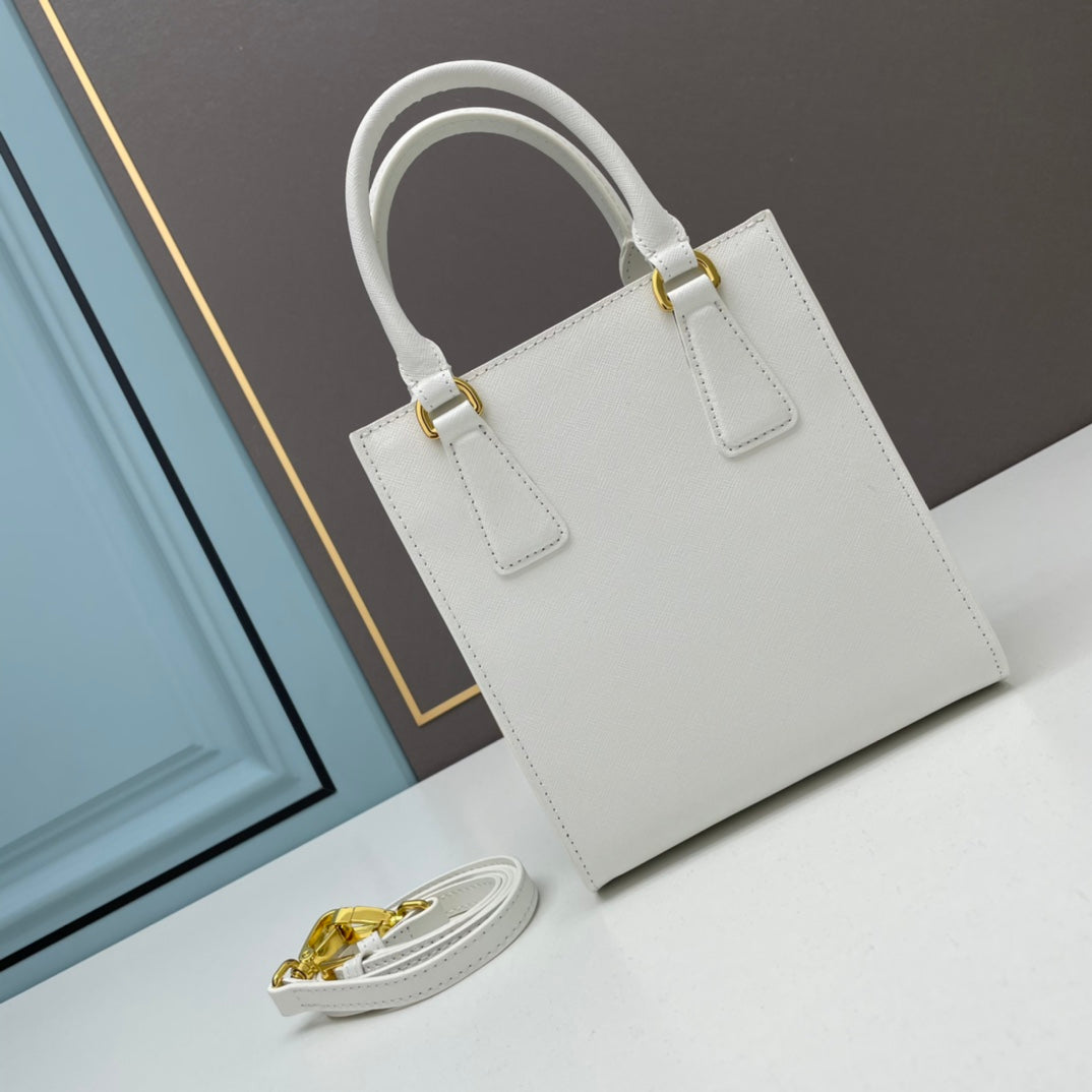 【 PRADA 公式 旗艦店】 プラダ ハンドバッグ 当日出荷 好評に付き再入荷！17*19*6CM