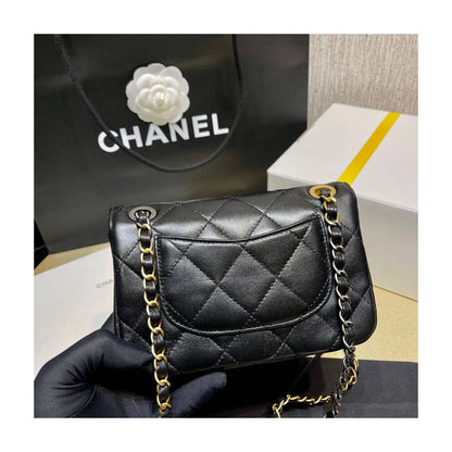 【入手困難】25ans雑誌掲載！中条あやみ愛用Chanel Pearls Charms Mini Flap Bag AS2978