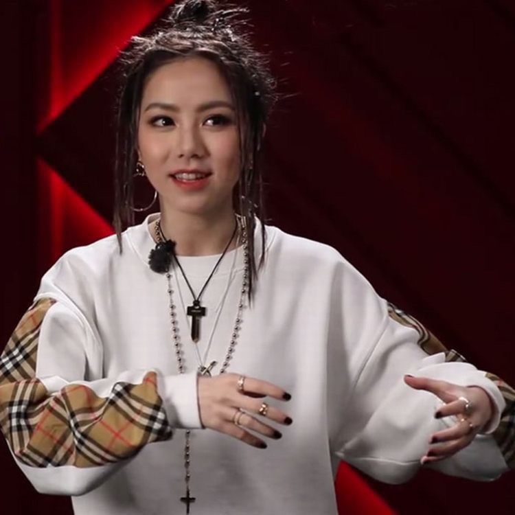 【 Burberry 旗艦店】ご好評に付き再入荷！！