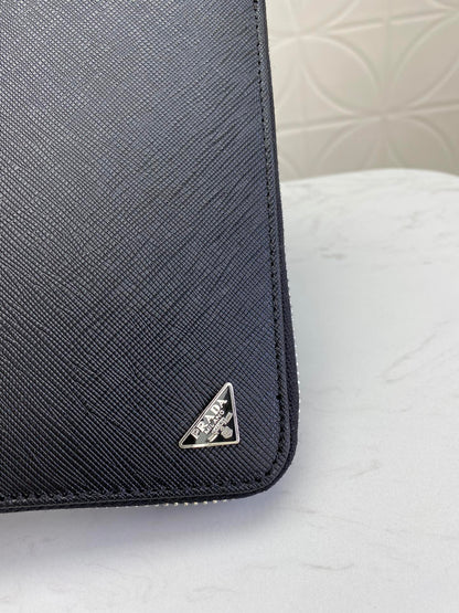 PRADA(プラダ) 財布 21x12cm