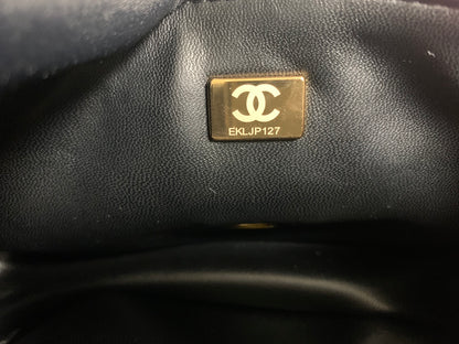 Chanel FLAP BAG AS2675