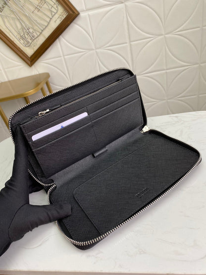 PRADA(プラダ) 財布 21x12cm