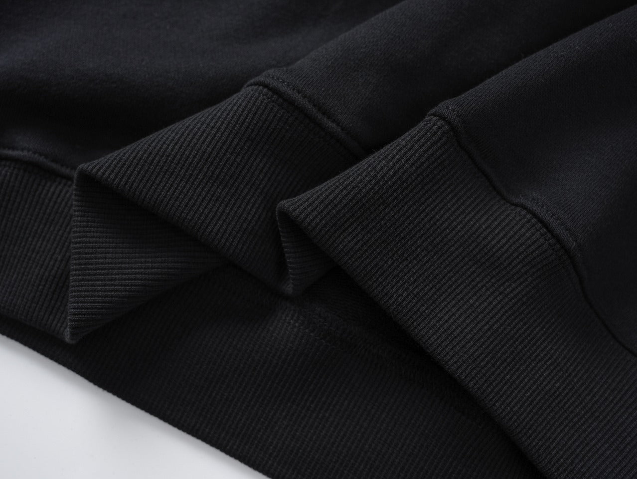 【 Burberry 旗艦店】ご好評に付き再入荷！！